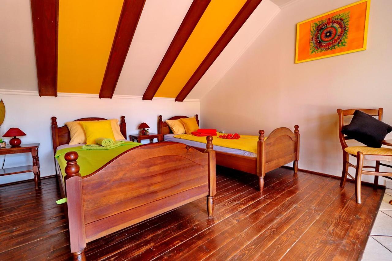 Fancy Apartments Marco Vela Luka Ngoại thất bức ảnh